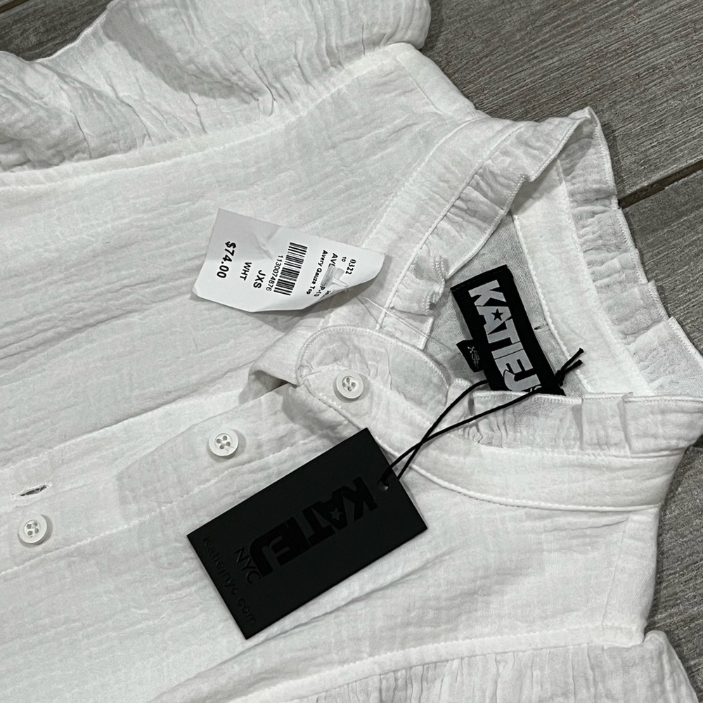 KatieJNYC White Top Size XS New With Tags